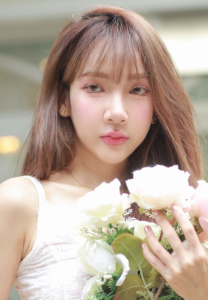 ตุ๊ดตู่ สุภาพร อำภาไพ