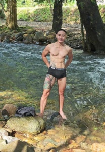 X-black เอ็กซ์ พีรวุฒิ