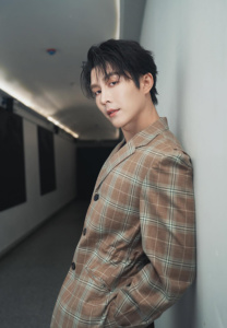 บาส อัศวภัทร์