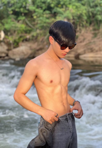 บูมเมอร์ ธนินนัทธ์