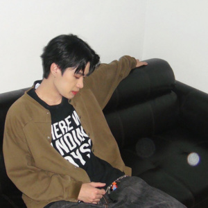 มีโอ เอเธนส์