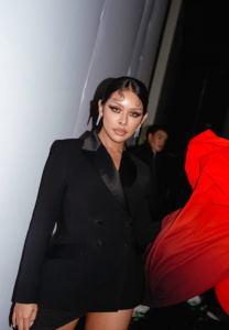 mix-black มิกซ์เฉลิมศรี