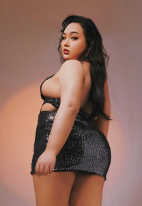 Eclairs-model เอแคลร์ จือปาก