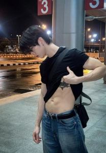 frank-sixpack แฟรงค์ ธนัตถ์ศรันย์