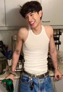 มั้น ธนกร