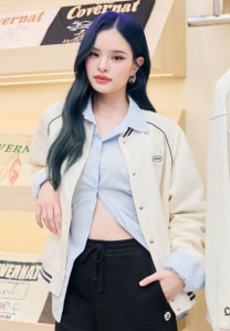 Ally-Achiraya-สาวสวย