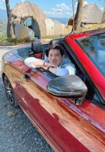 ประวัติ หมอกลาง