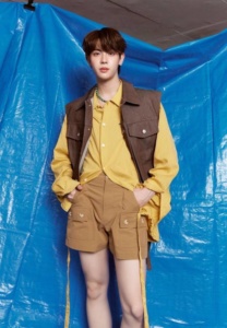 เฟิร์สวัน วรรณกร