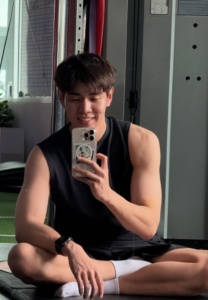 กอล์ฟ-คุณาวุธ