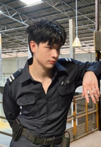 ลาเต้ ธนรรถชล