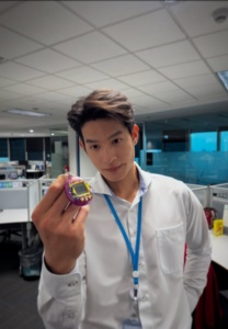 เพื่อน คณิน