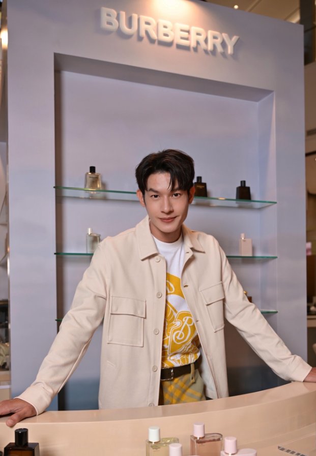 เพื่อน คณิน
